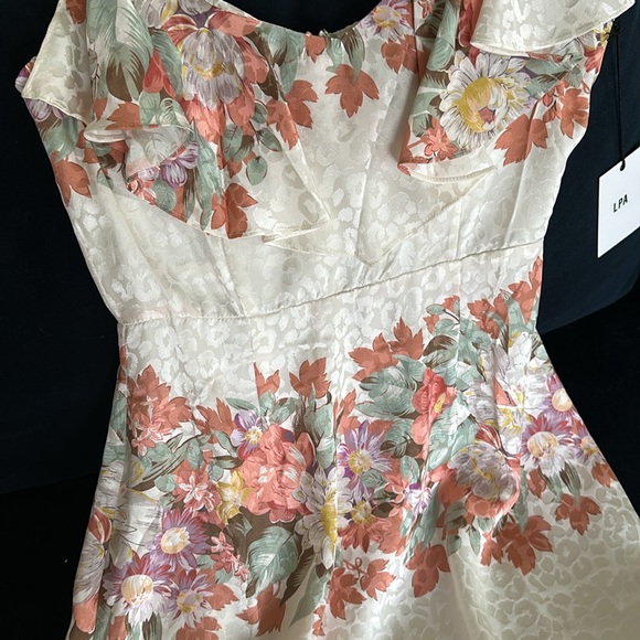 NWT LPA dress. Floral LPA dress. Size small. - Picture 2 of 7
